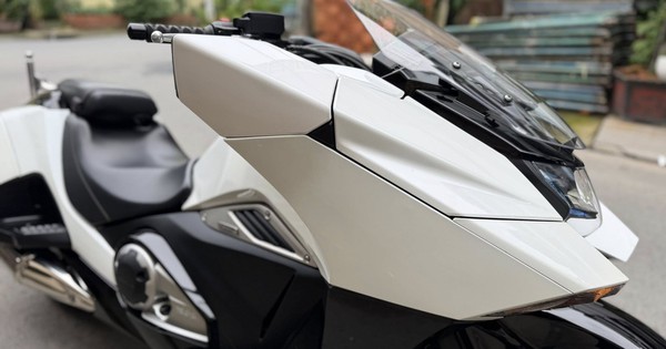 Xe tay ga 'phi thuyền' của Honda đang được rao bán ở Việt Nam, dùng chung một thứ với xe dẫn đoàn CSGT