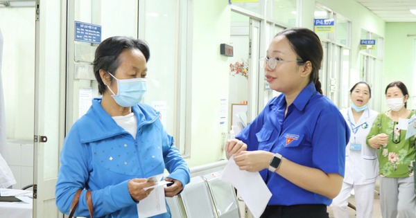 Nhiều cơ sở ngưng hợp đồng khám chữa bệnh BHYT, người dân TP HCM cần biết