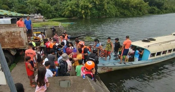 Bão Fung Wong tăng cấp thần tốc thành siêu bão, Philippines xả nước hàng loạt đập quan trọng