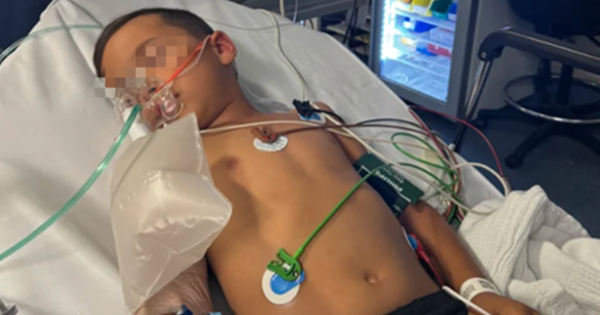 Chỉ riêng 1 bệnh viện ở Hà Nội đã tiếp nhận hơn 2.000 trẻ mắc cúm A trong tháng 10