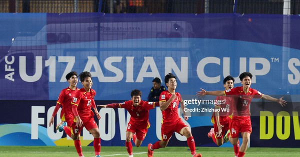 Đội từng hòa tuyển Việt Nam xếp đầu bảng tại World Cup, thắng cả Bồ Đào Nha