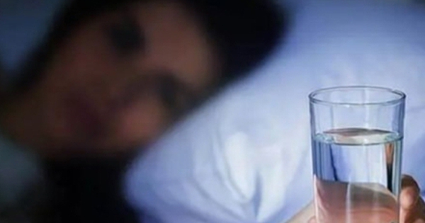 Nước đun sôi để nguội quá 24 giờ còn đảm bảo an toàn?