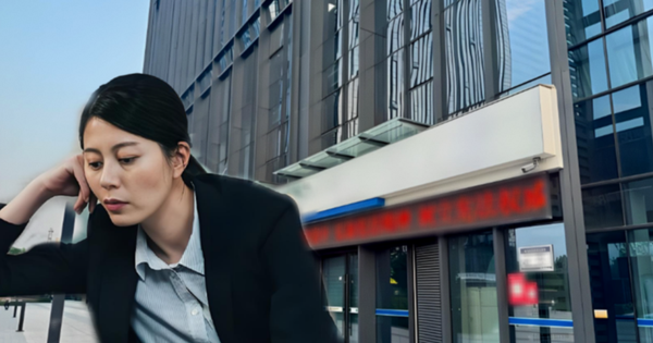 Người phụ nữ chuyển khoản nhầm 9 tỷ đồng, ngân hàng tuyên bố: "Không thể lấy lại vì người nhận nợ chúng tôi 26 tỷ đồng"