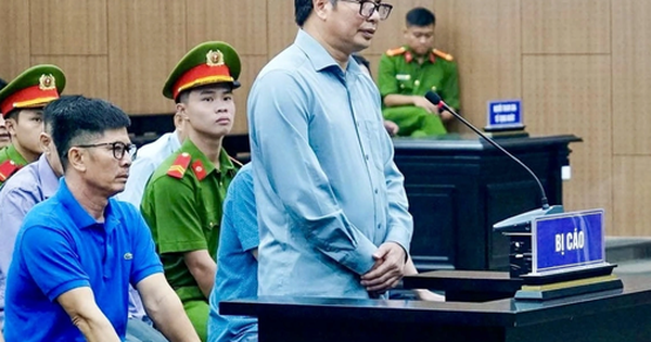 Rút đơn kháng cáo, cựu Phó Chủ nhiệm Văn phòng Quốc hội Phạm Thái Hà vẫn được giảm 9 tháng tù