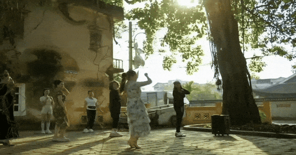 Việt Nam không có mỹ nhân nào U50 vẫn như công chúa thế này đâu: Ăn gì mà đẹp thế, đố ai đoán được tuổi thật