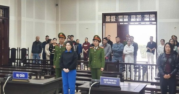 Người phụ nữ lừa đảo hơn 31 tỉ đồng để "nướng" vào cờ bạc