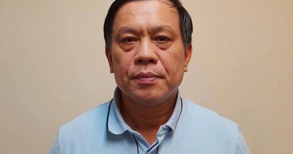 Cựu Thứ trưởng Nguyễn Bá Hoan bị cáo buộc gây khó khăn cho doanh nghiệp, nhận hối lộ 5,2 tỷ đồng