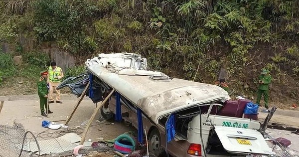 Thông tin mới vụ lật xe khách chở đoàn thiện nguyện, 18 người thương vong