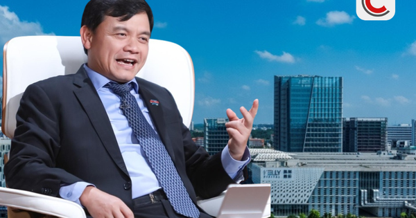 Shark Phú hé lộ sau chuyến thăm công xưởng Trung Quốc: Nhà máy bán dẫn 200 triệu USD nay bán 50 triệu USD, ai chớp thời cơ có thể tăng trưởng 1.000%