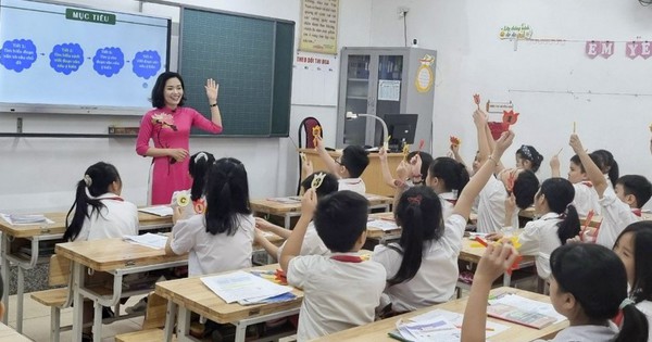 Sáp nhập tỉnh thành, bỏ cấp huyện: Hàng chục nghìn trường học, bệnh viện của huyện sẽ thế nào?