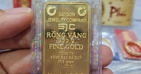 Giá vàng miếng SJC có thể giảm về 100 triệu đồn...