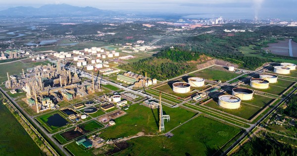 Doanh nghiệp Việt sản xuất nhiên liệu đặc chủng cho máy bay phản lực, tàu ngầm