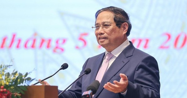 Thủ tướng: Doanh nghiệp đề xuất, được hay không thì phải nói, "cứ ỉm đi là không được’