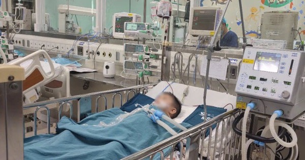Tin vui: Bé trai 4 tuổi ở Nam Định trong vụ nghi vấn “đóng đủ tiền mới cấp cứu” đã qua nguy kịch