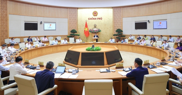 Không quy định tên và nhiệm vụ, quyền hạn cụ thể của bộ ngành vào trong Luật