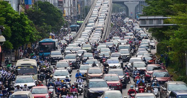 Bộ Công an đề xuất bỏ quy định không lái xe ô tô quá 48 giờ mỗi tuần