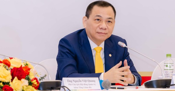 Nhà đầu tư chốt lời cổ phiếu Vingroup, tỷ phú P...