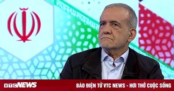 Tổng thống Iran bị thương trong cuộc không kích...