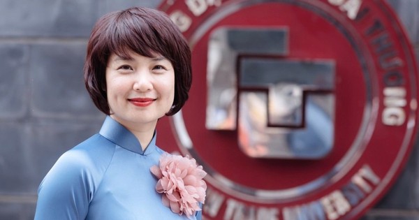 Cựu nữ sinh trở thành tân hiệu trưởng ĐH Ngoại ...