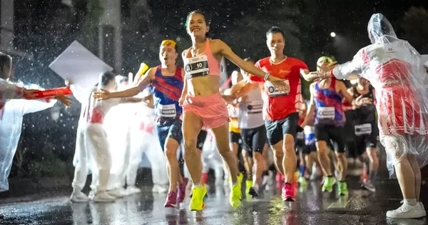Khởi động giải Marathon Quốc tế Hà Nội 2025