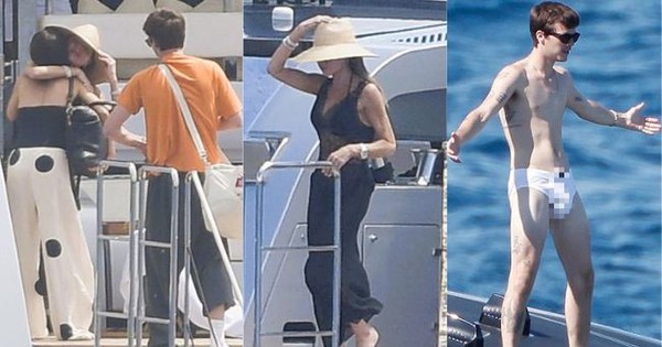 Paparazzi “tóm dính” Victoria diện đồ gợi cảm chào đón con út và bạn gái, Cruz học David Beckham khoe thân gây sốc!