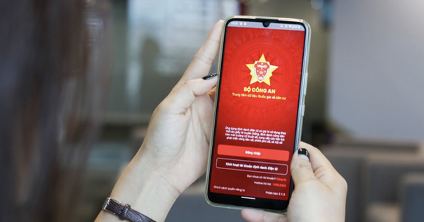 Từ tháng 9, người dân có thể ngồi nhà nhận thuố...
