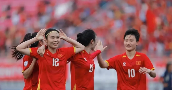HLV Mai Đức Chung và đội tuyển nữ chuẩn bị hành trình chinh phục SEA Games 33