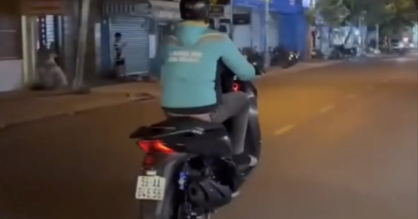 Cho bạn mượn SH chạy bốc đầu, thanh niên bị tịc...