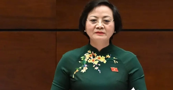 Chính phủ giao nhiệm vụ quan trọng cho Bộ trưởng Nội vụ