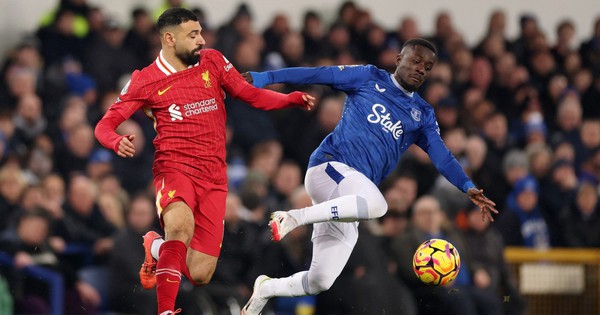 Derby Merseyside đầy kịch tính và quyết liệt