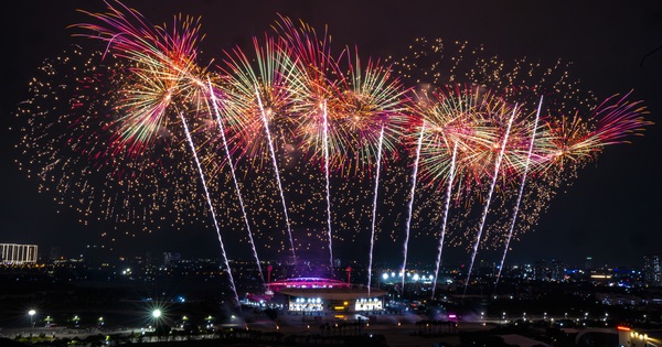 Gallery - Tiết lộ các vị trí lý tưởng nhất xem màn bắn pháo hoa quy mô lớn chưa từng có trong lịch sử thủ đô