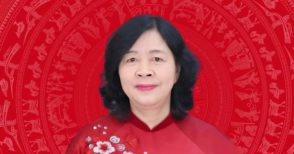 Chân dung Ủy viên Bộ Chính trị khóa XIV, Chủ tịch Ủy ban Trung ương MTTQ Việt Nam Bùi Thị Minh Hoài