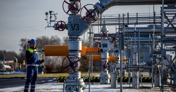 Liên minh Châu Âu đã chính thức thông qua lệnh cấm hoàn toàn khí đốt Nga