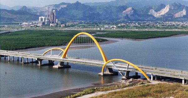 Quảng Ninh tính xây Trung tâm hành chính mới, có quảng trường chứa 100.000 người