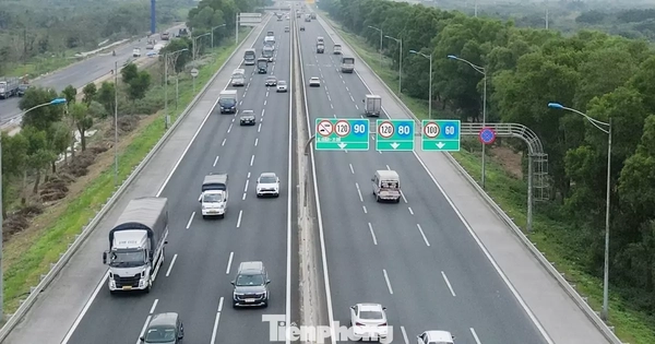 Cận cảnh cao tốc Hà Nội - Hải Phòng vừa được đề xuất mở rộng 10 làn xe