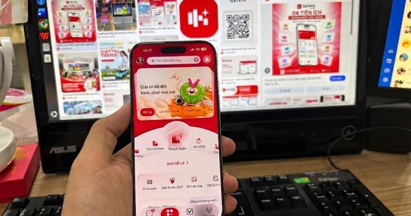 Trong hai ngày 10-11/10, một ứng dụng miễn phí hàng đầu trên AppStore và GooglePlay tặng quà cho hàng triệu người Việt Nam