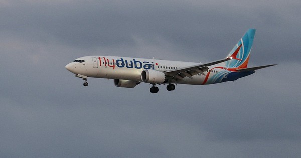 Cơ phó chuyến bay Flydubai hét lên điều khó tin sau khi bị khống chế