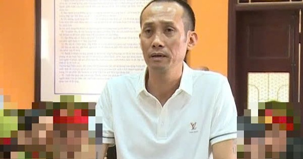 Tuấn 'Thần đèn' đe doạ doanh nghiệp ngay tại trụ sở UBND xã
