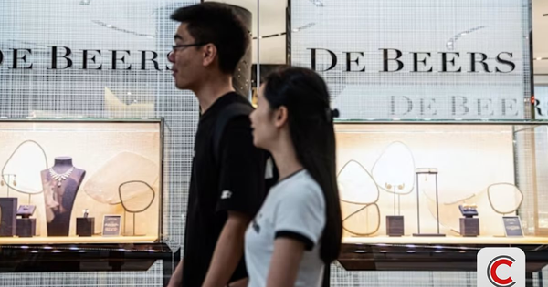 Tập đoàn kim cương lớn nhất thế giới bị rao bán...