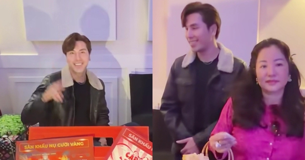 Một Á vương sang Mỹ ngồi bán vé ở hội chợ