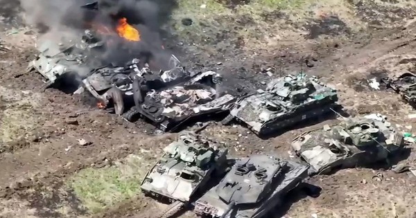 Sai Lầm Chết Người Lặp Lại: Phân Tích Thất Bại Của Hai Chiến Dịch Quân Sự Ukraine