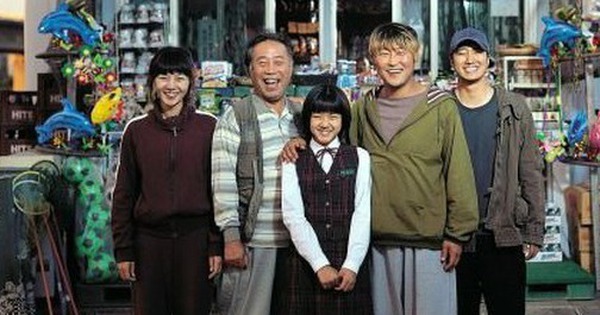 Cách tôi dạy con tiêu tiền mừng tuổi Tết: 10 năm sau ngẫm lại, tôi đã đúng khi không lấy hết những gì thuộc về con