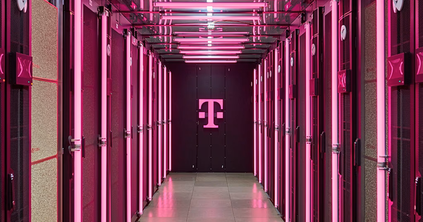 Siêu nhà máy AI đủ sức tiếp chuyện 450 triệu dân EU cùng lúc