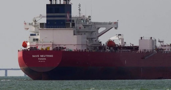 Ấn Độ dần 'quay lưng' với dầu Nga, Moscow ngay lập tức tìm được ‘cứu tinh’, xuất khẩu kỷ lục gần 2 triệu thùng/ngày