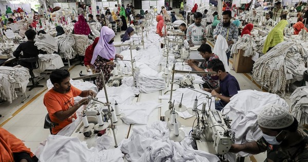 Đối thủ hàng đầu của dệt may Việt Nam nhận tin vui lớn từ Mỹ