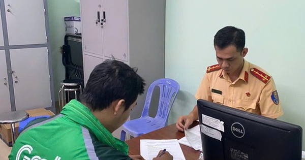 Xử phạt người đăng clip TikTok sử dụng hình ảnh CSGT TPHCM trái quy định