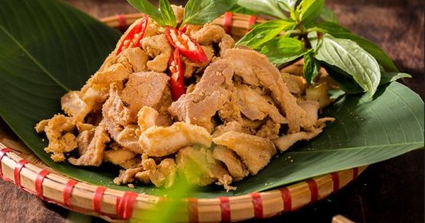 Đặc sản nức tiếng vùng đất Tổ "gây sốt" dịp Tết: Chinh phục hơn 10.000 điểm bán toàn quốc