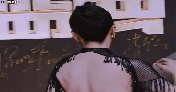 51 tuổi mà như 30 thế này thì chịu luôn đấy: Mỹ nhân đúng là mỹ nhân, nghịch lý càng có tuổi càng đẹp