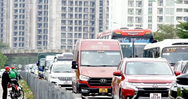 Những lưu ý trước khi tự lái ô tô về quê đón Tết, du xuân