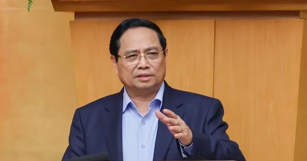 Thủ tướng: "Ăn Tết gọn, làm việc sớm, vào việc ngay"